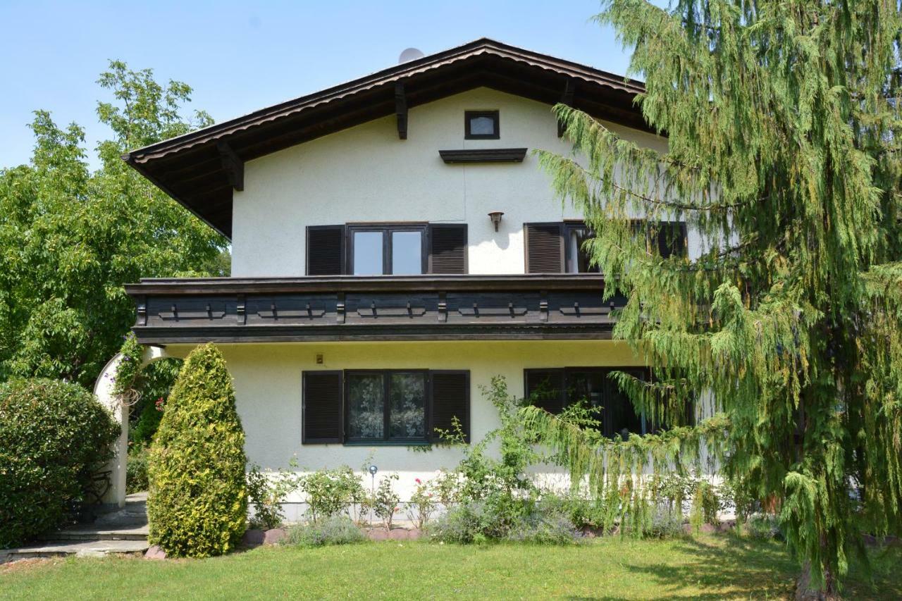 Haus Mit Garten Ойґендорф Екстер'єр фото